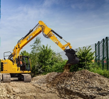 jcb-145xr-reduce-tail-swing-excavator-logging-on.jpg