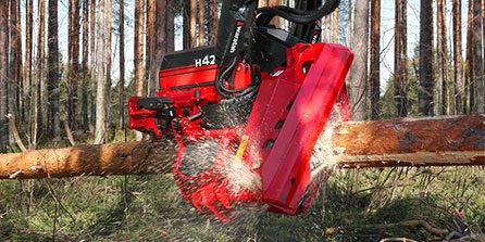 waratah-h427-harvester-head-logging-on.jpg